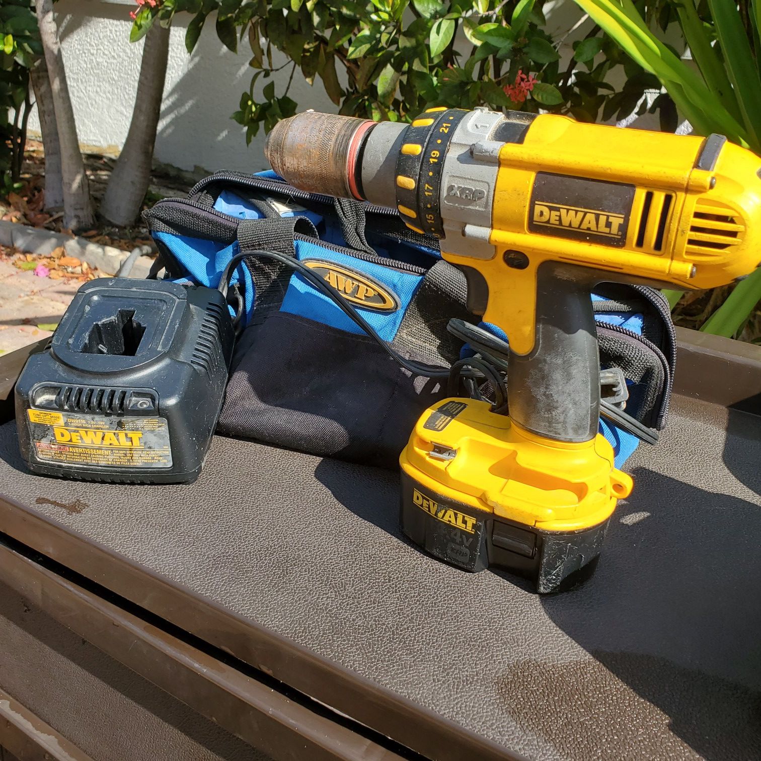 Dewalt 14.4 Drill and Charger