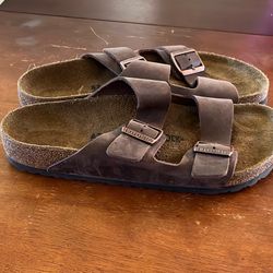 Men’s Birkenstock Sz 42