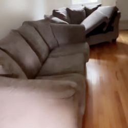 Gray Couch / Sleeper 
