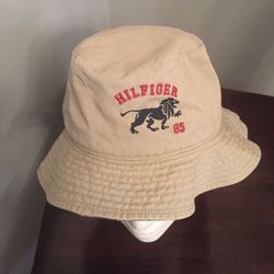 Vintage 1985 Tommy Hilfiger Bucket Hat