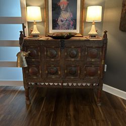 Beautiful Dowry Chest – Old