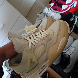 Offwhite Jordan 4 