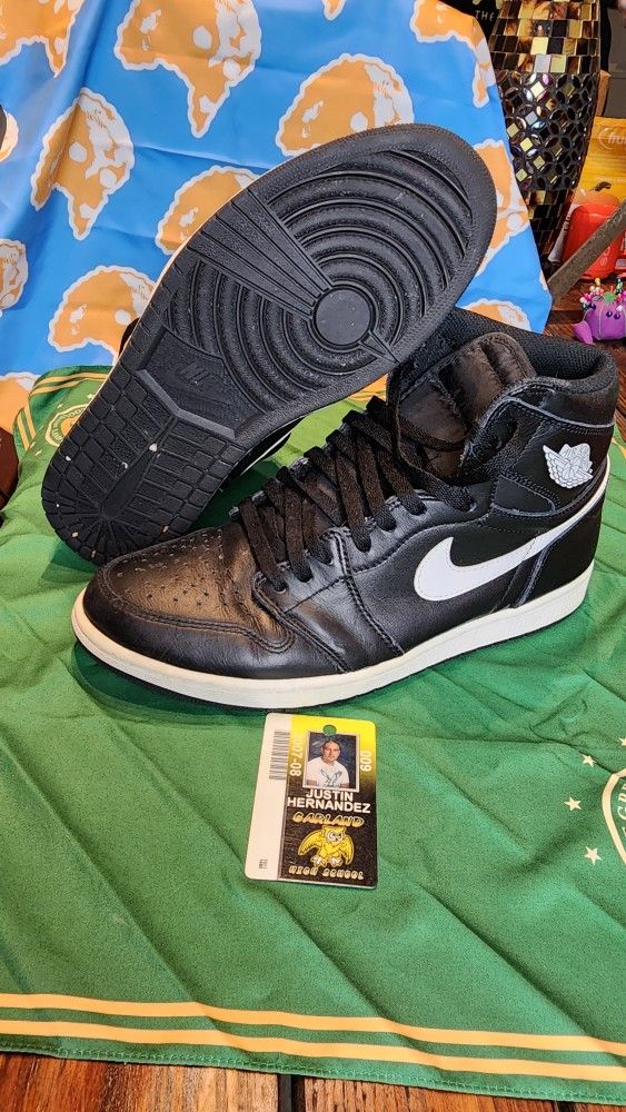 Jordan 1 High "Ying & Yang" Used