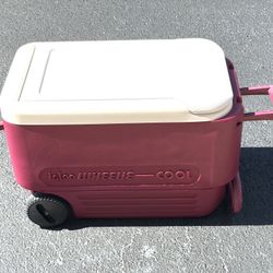Igloo Wheelie Ice Chest