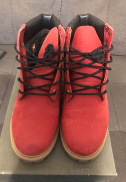 Red timberlands size 6.5