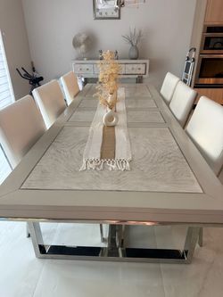 Beautiful dining room set from El Dorado Furniture