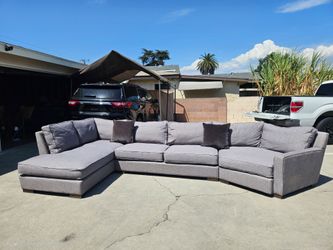 Excellent Gray Sectional Sofa 💥 Free Delivery 💥