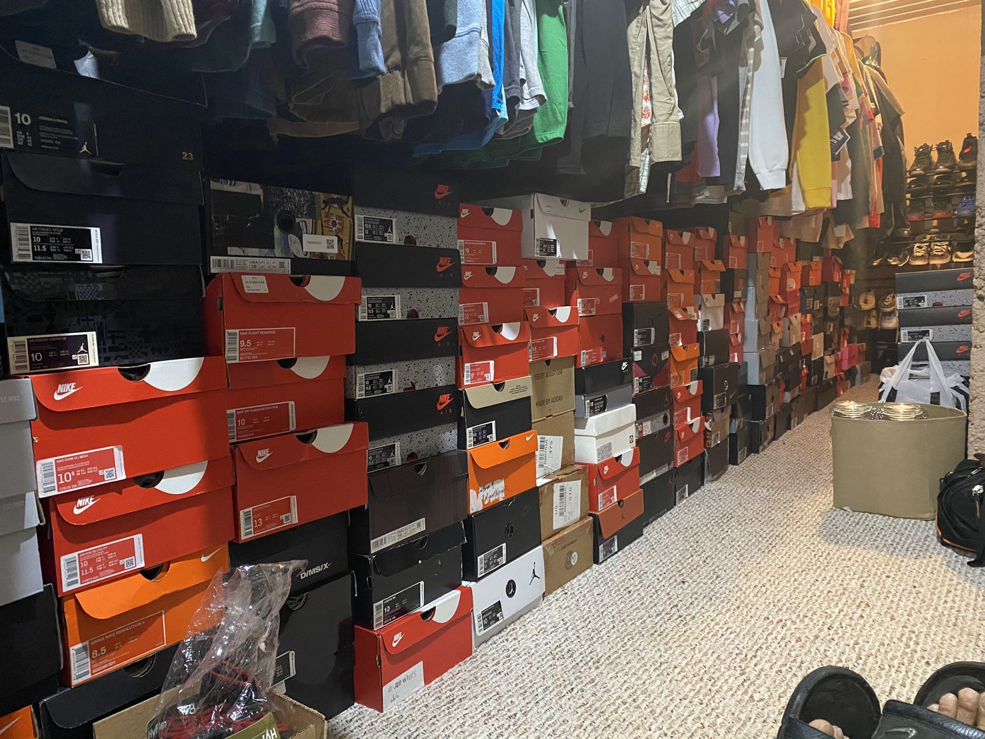 Mr. Buy - Sale - Trade