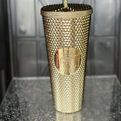 Starbucks Cups 