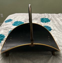 Firewood holder
