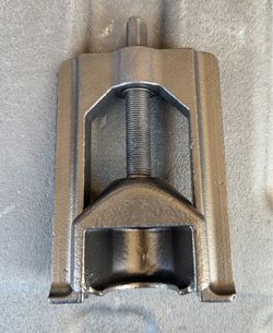 U-Joint Removal Tool