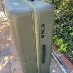 Monos Suitcase