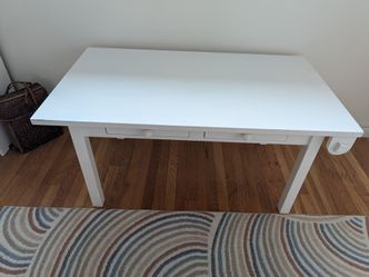 Kids art table