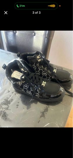 Michael Kors Size 4 girls