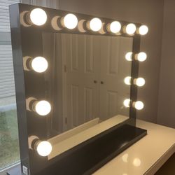 Vanity Mirror With Lights