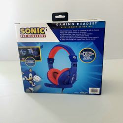 Sonic headphones with microphone