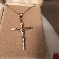 10kt crucifix necklace