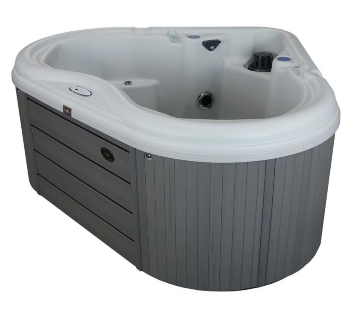 D’Amour MS Nordic Hot Tub 