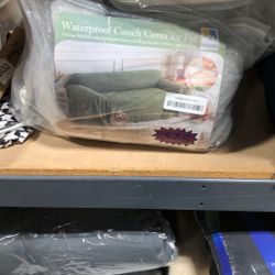 Yueang Waterproof Couch Cover