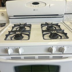 Maytag Stove (delivery+install Available) 30 inches  Wide 