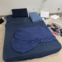 IKEA Mordegal Queen size mattress (FREE)