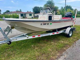 17 Boston whaler montauk