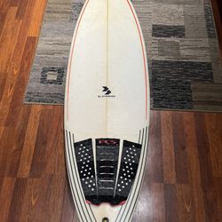 5’11” Swallow Tail Surfboard