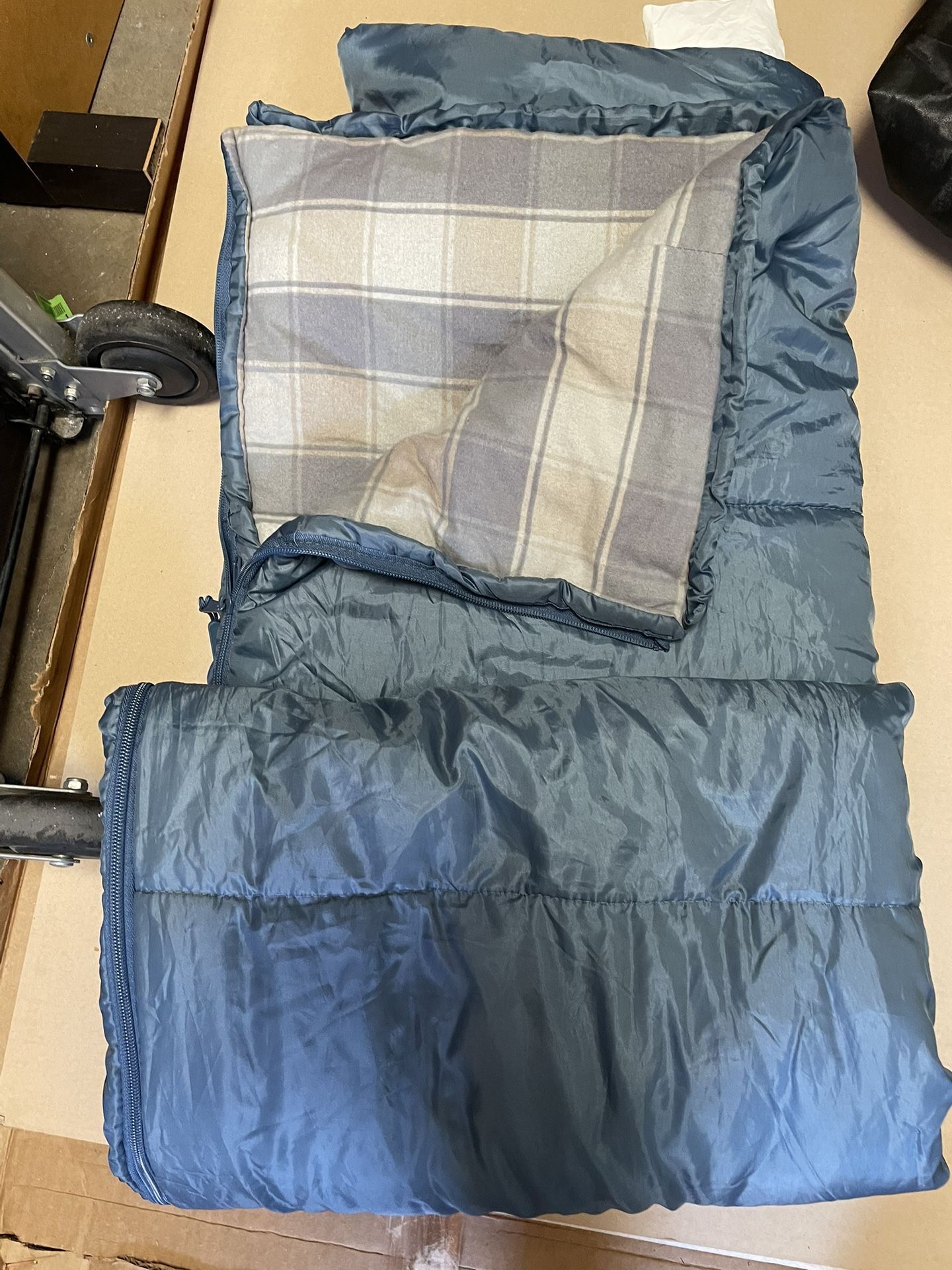 Sleeping Bags (2)
