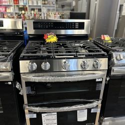 LG Double Oven Stove Read Description 
