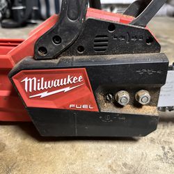 Milwaukee M18 Chainsaw 