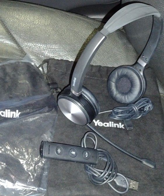 Head phones 'Yealink.