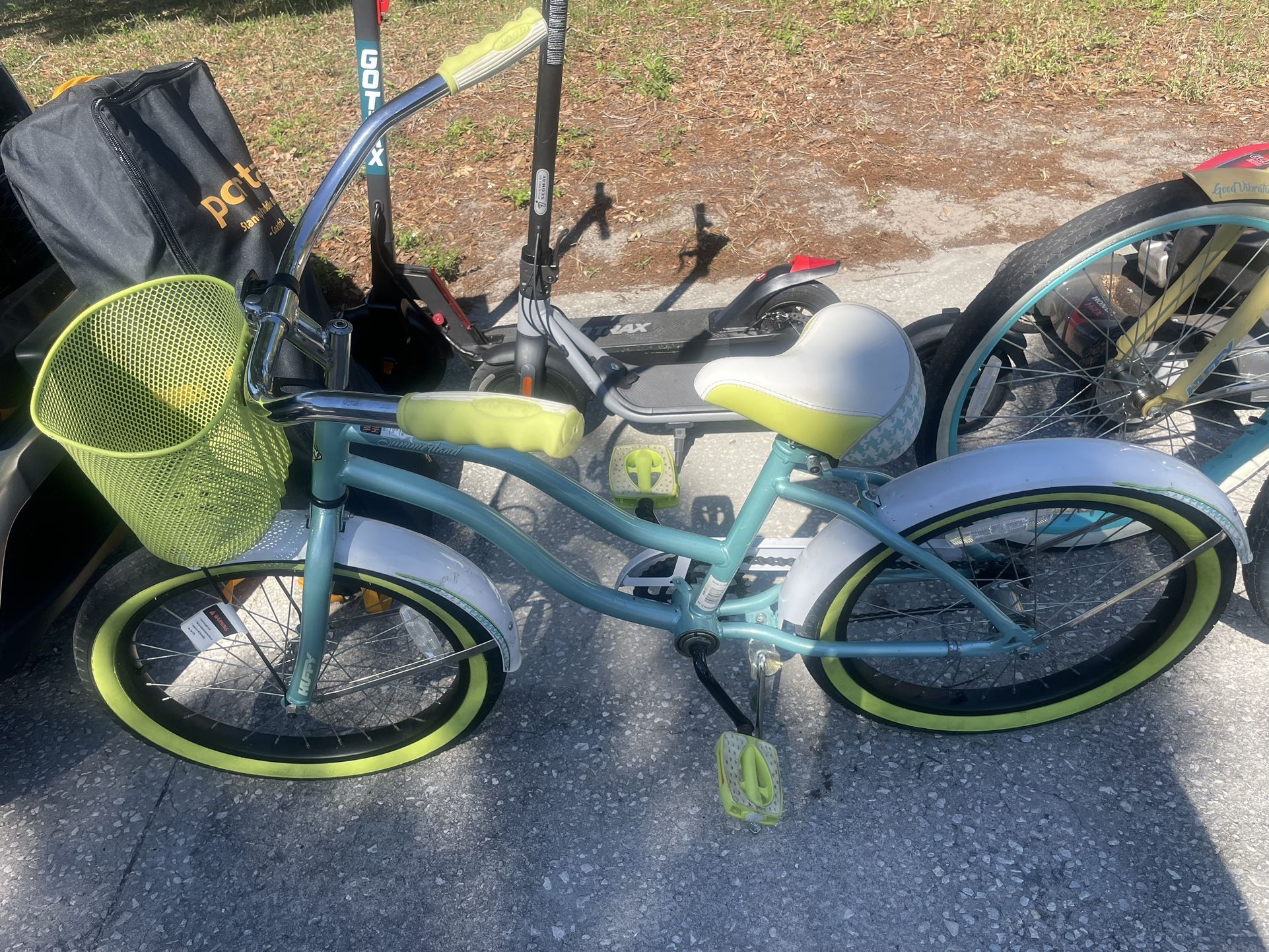 20” Bike , Beach Cruiser 
