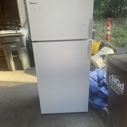 Working Fridge