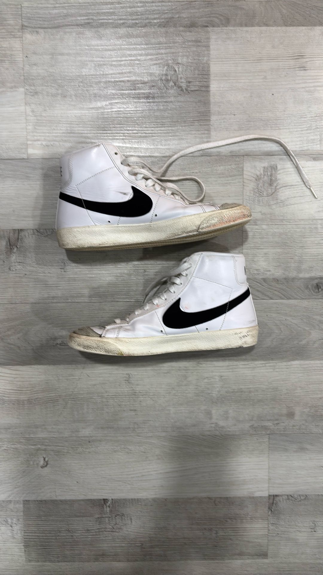 Nike Blazers Men’s Size 9.5