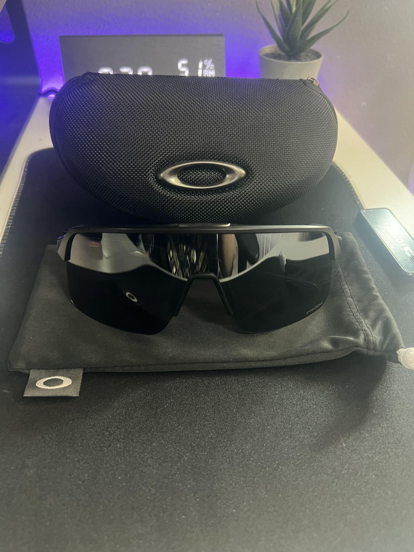 Oakley Sunglasses 