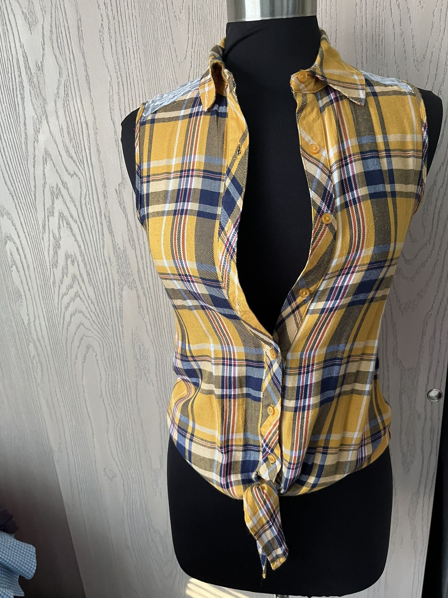 Plaid vest