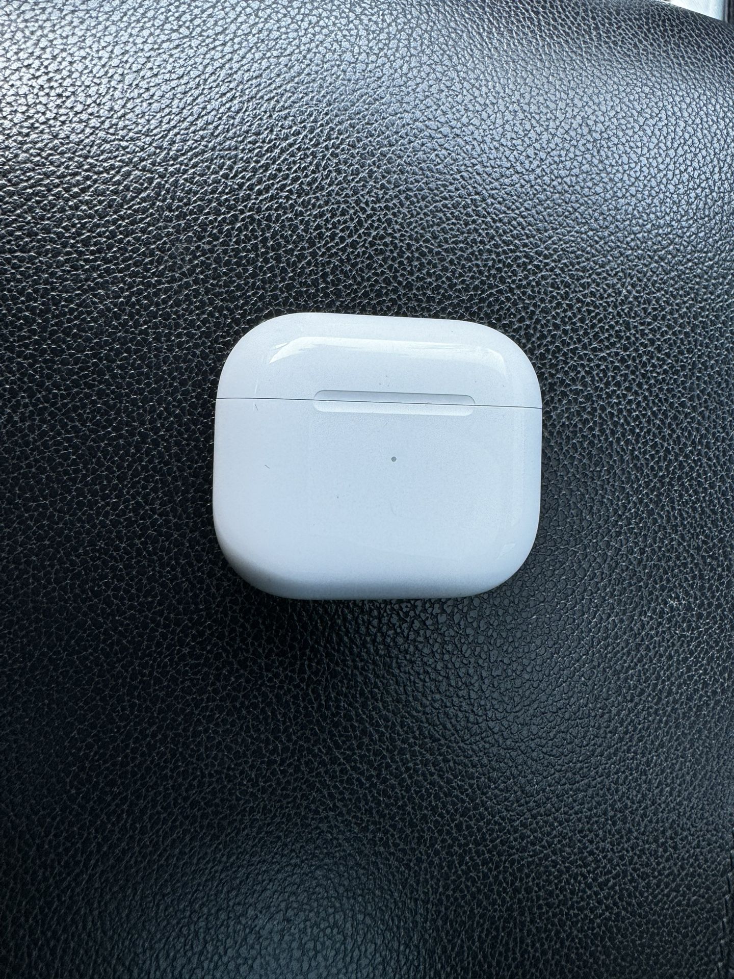 Apple AirPods 3rd Generation with Lightning Charging Case