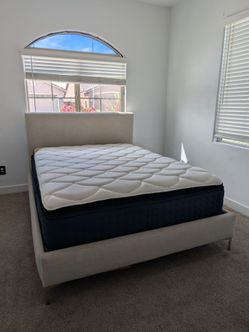 Queen mattress