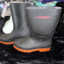 Vintage Explorer Women’s Rubber Waterproof Black Rain Boots