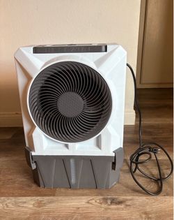 900 CFM 2-Speed Portable Evaporative Cooler for 350 sq. ft. in Gray/ Swamp Cooler