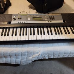 Yamaha Keyboard