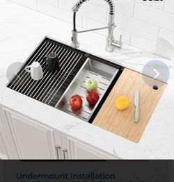 Stainless Steel Undermount Kitchen Sink with Accessories