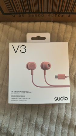 Sudio V3 Essential Wired Earbuds