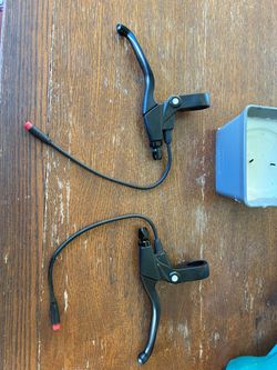 E-bike brake levers