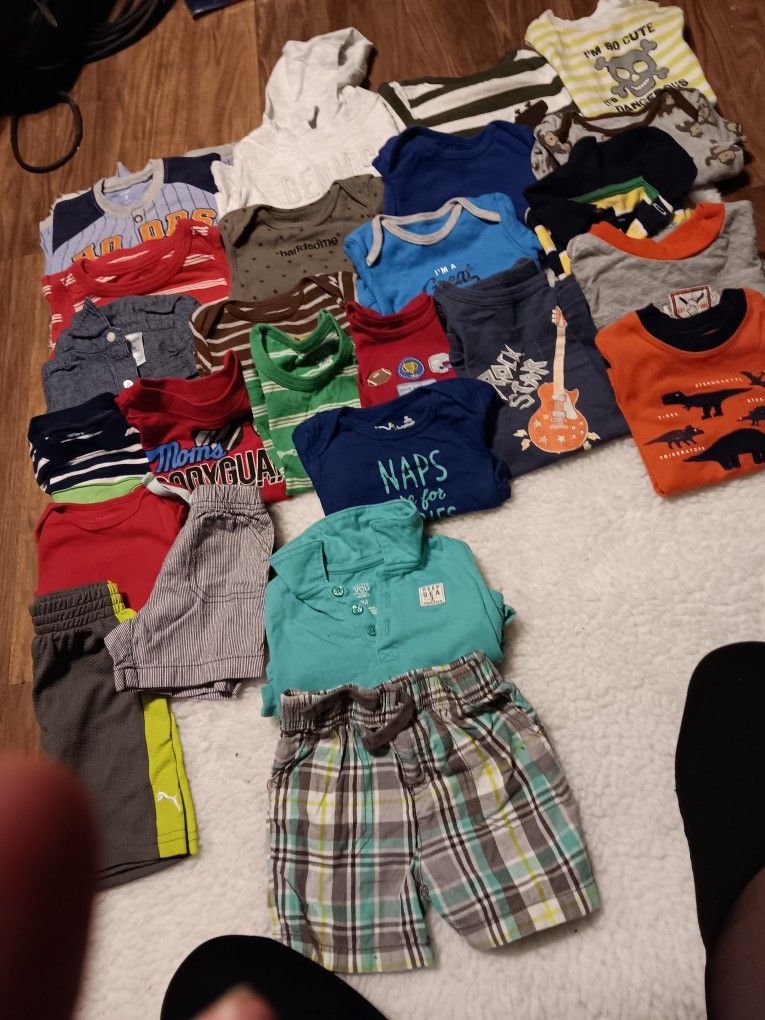 Bundle of 24 Pieces Size 9Mos Clothing W/ Each Piece  Cuter Then The Next