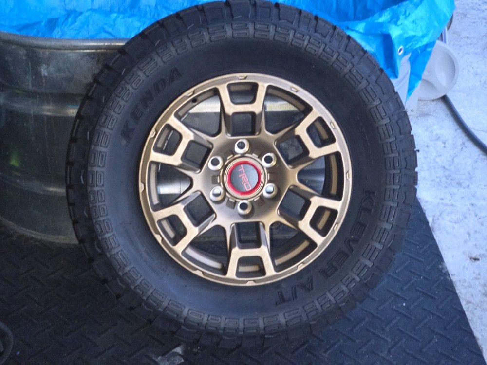 (4) Rims & New Tires