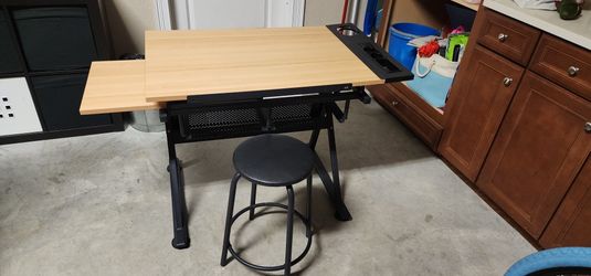 Drawing Desk with stool