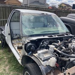 1998 Chevy S10 For Parts 