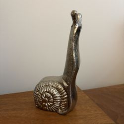 Metal Snail Decor