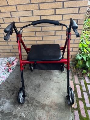 XL Seated Walker